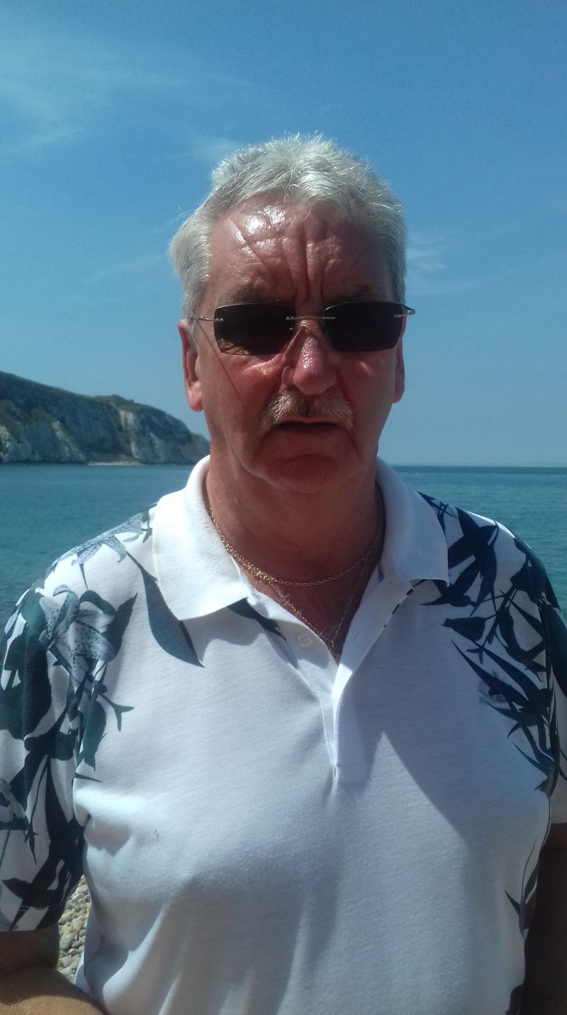 RobertBob